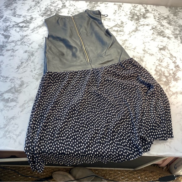 Zara Adorable Black & White Polkadot Dress Large silver Zipper detail Size Small - Picture 7 of 12